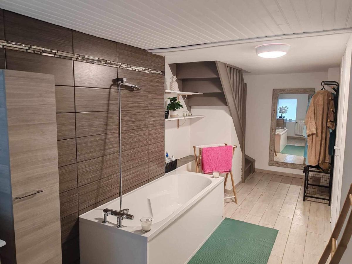 Villa Chez Gwen Et Marie à Bogny-sur-Meuse Extérieur photo